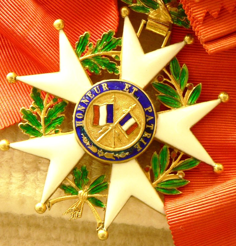 Орден Почётного Легиона I степени.